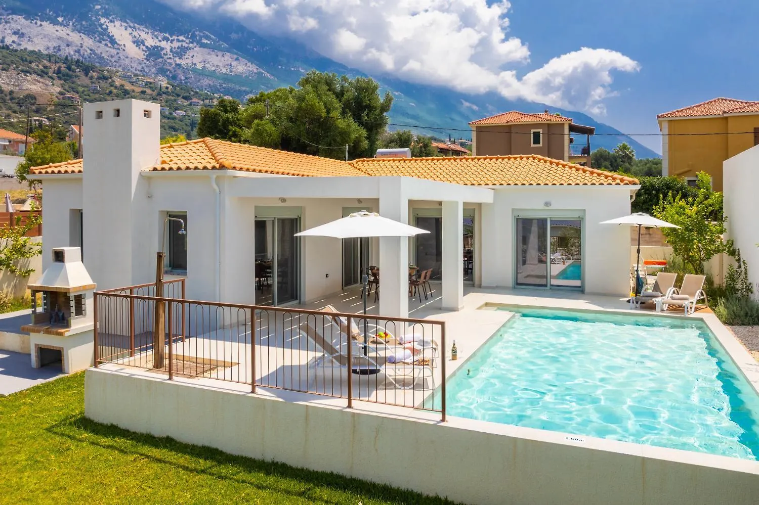 Villa Kira Trapezaki  0*, Trapezaki (Kefalonia) Greece